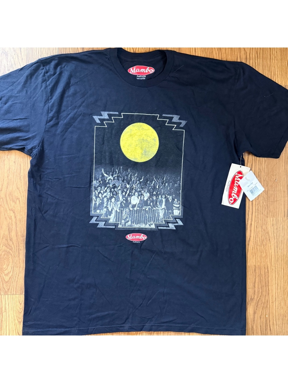Mambo Australia Black Graphic T-Shirt XL